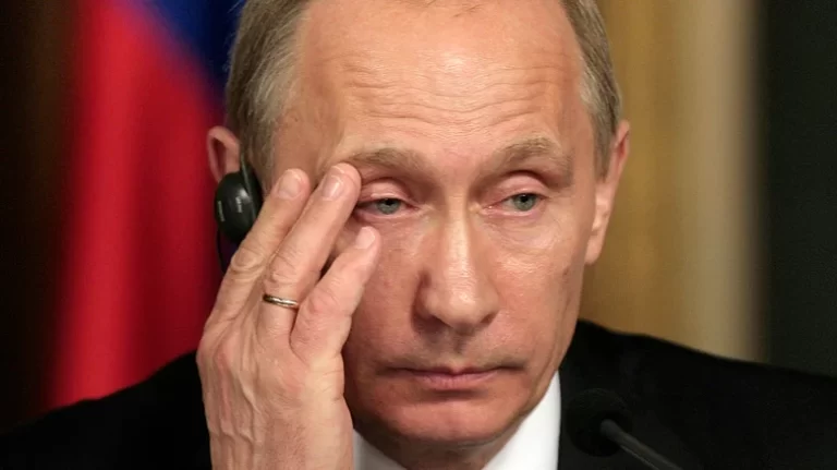 Russian President Vladimir Putin looking painfully confused